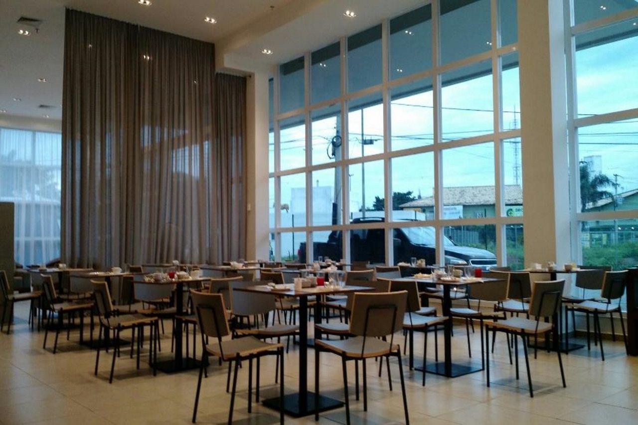 Tulip Inn Campos Dos Goytacazes Ngoại thất bức ảnh